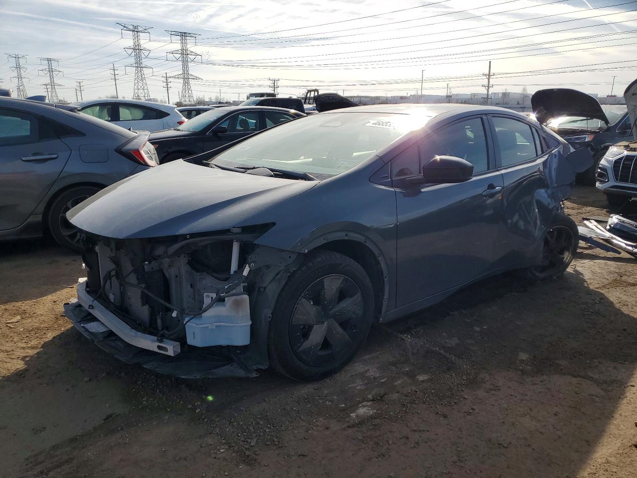 Salvage Toyota Prius Image