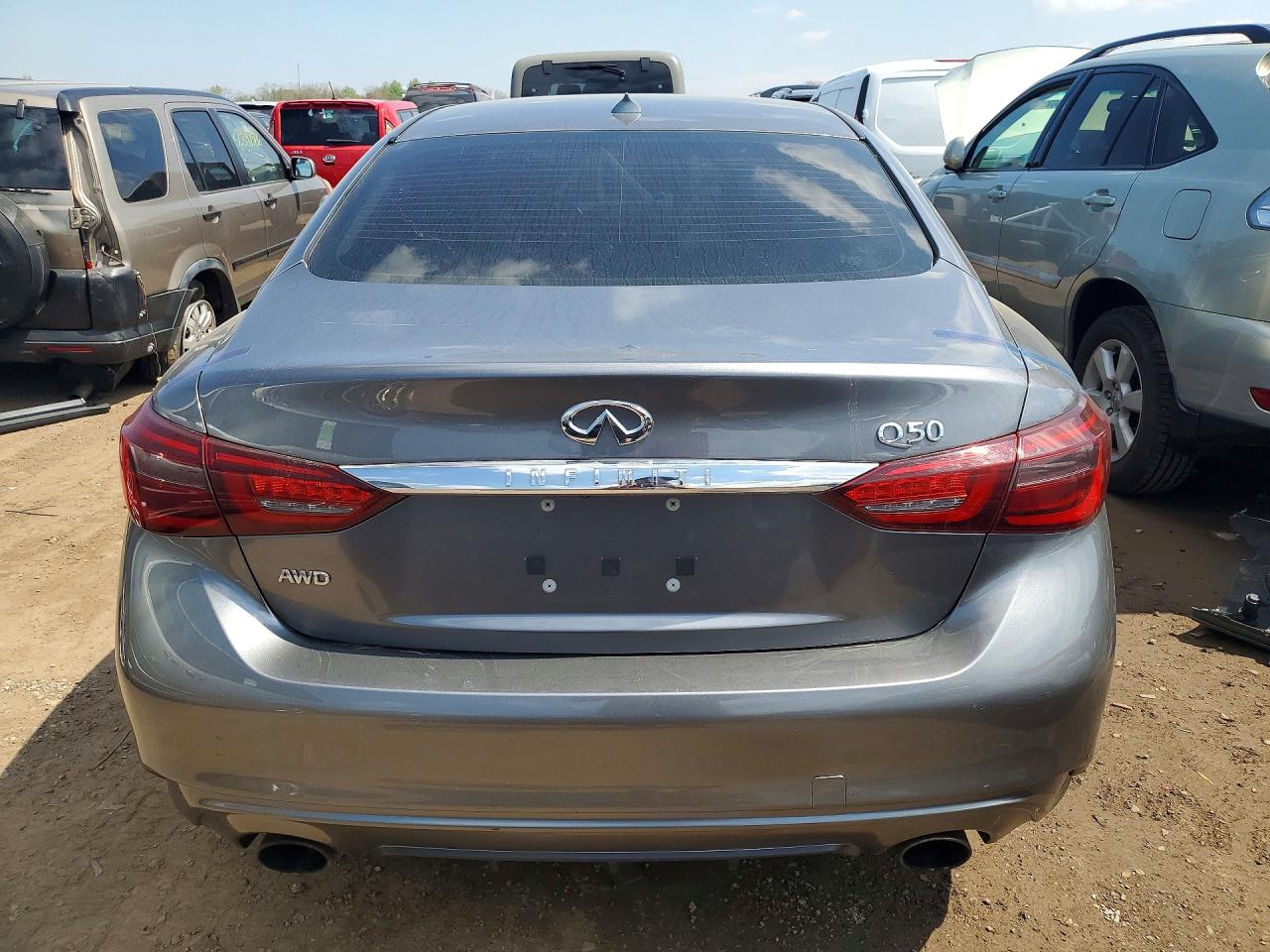 INFINITI Q50 3.0t Luxe