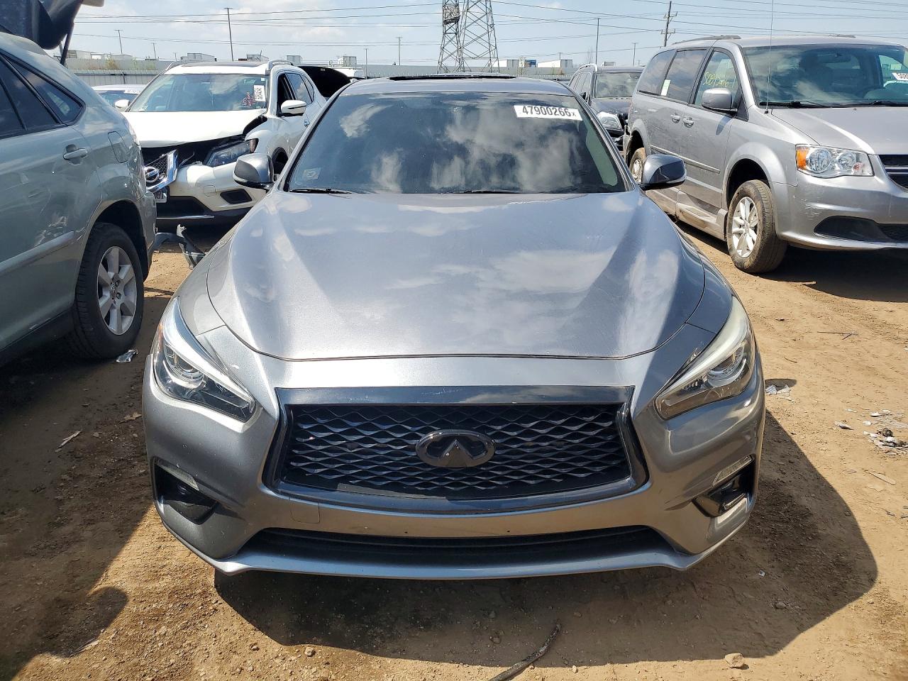 INFINITI Q50 3.0t Luxe