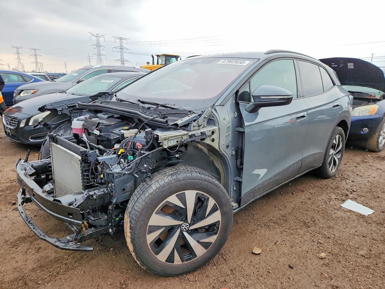 Salvage Volkswagen ID.4 Image