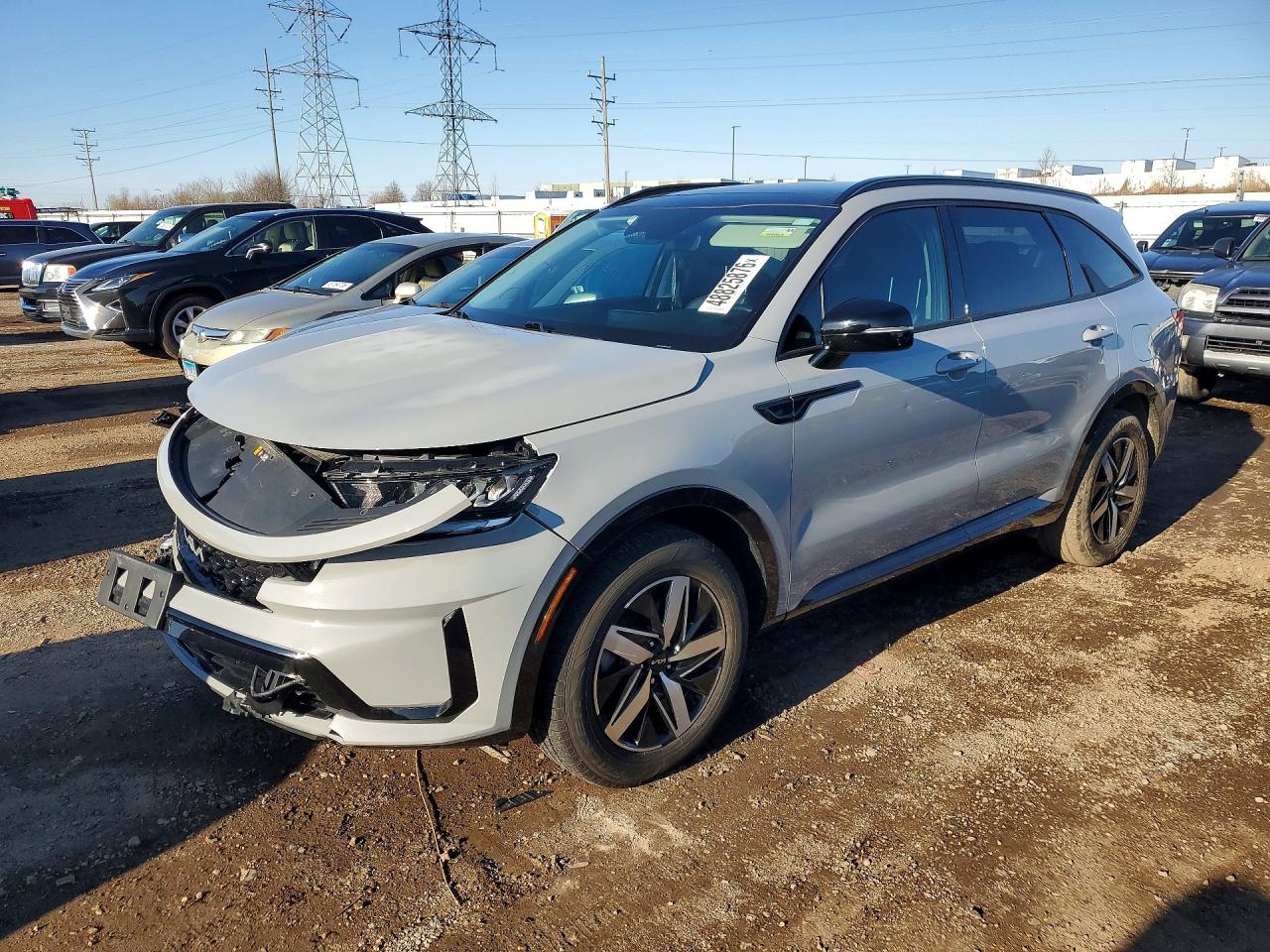 Salvage Kia Sorento Image