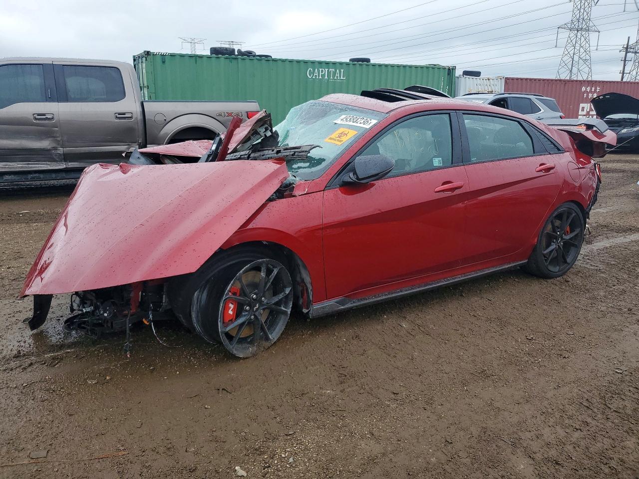Salvage Hyundai ELANTRA Image