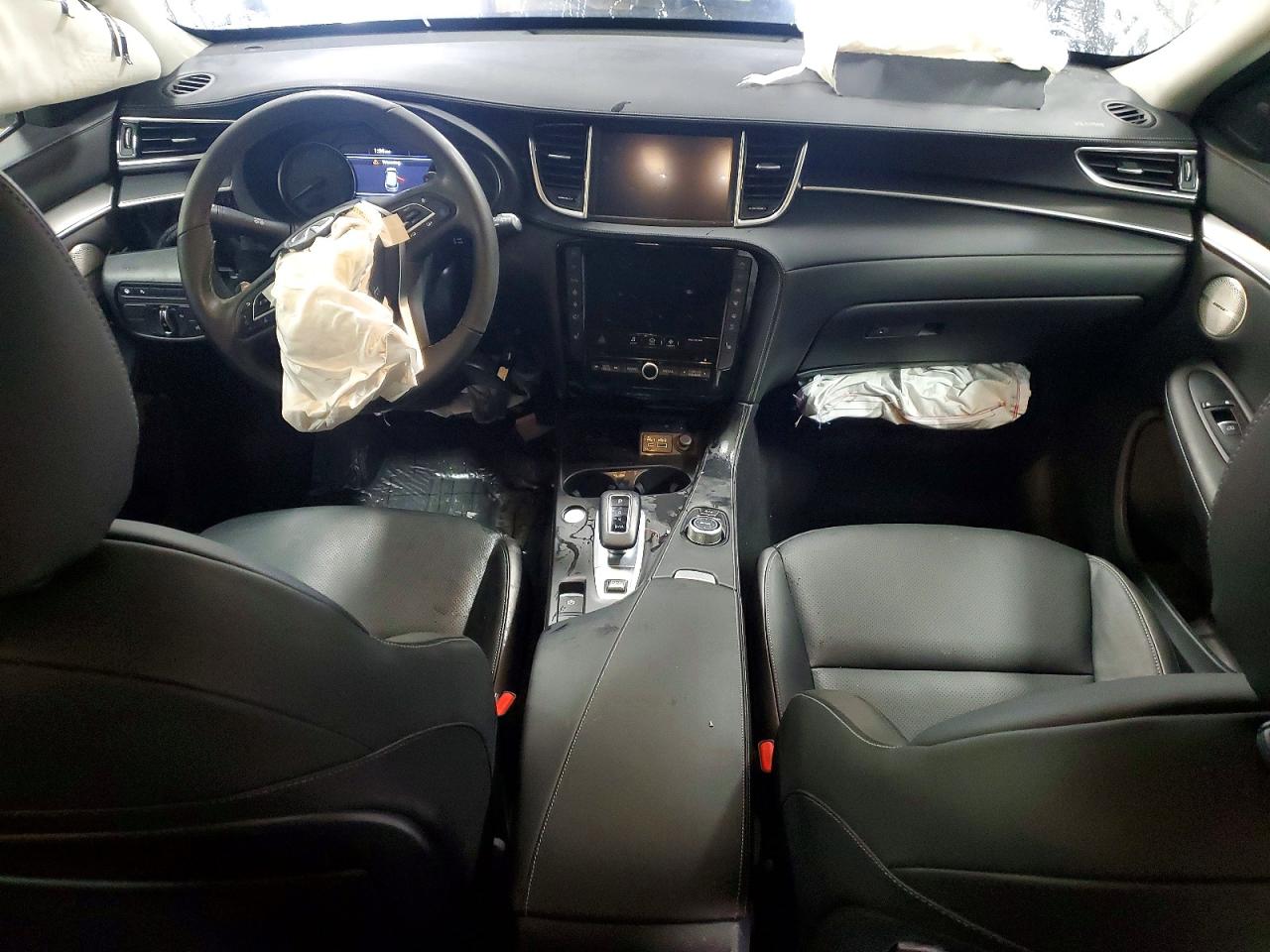 INFINITI Qx Luxe