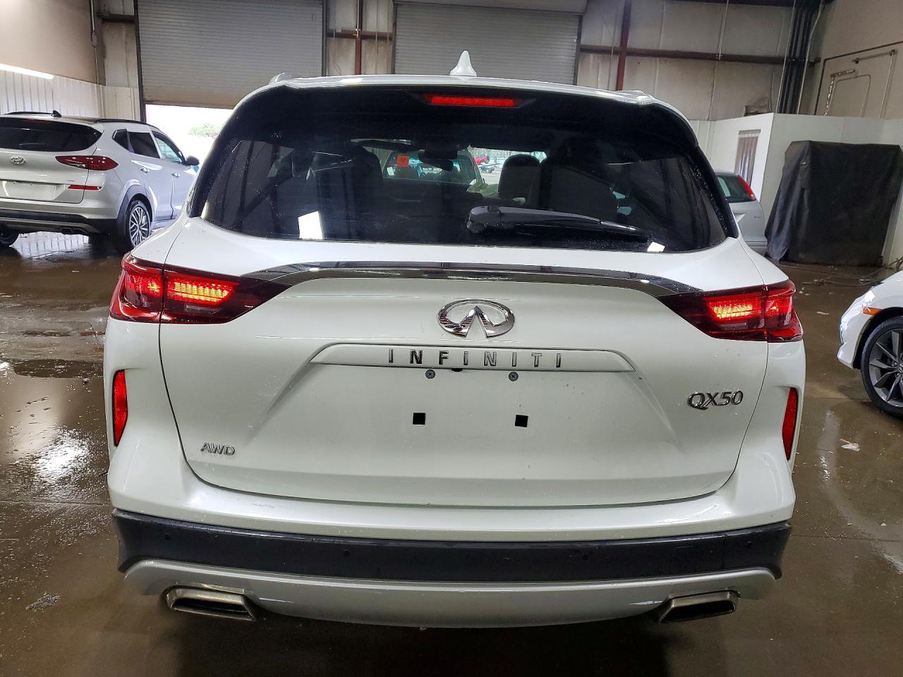 INFINITI Qx Luxe