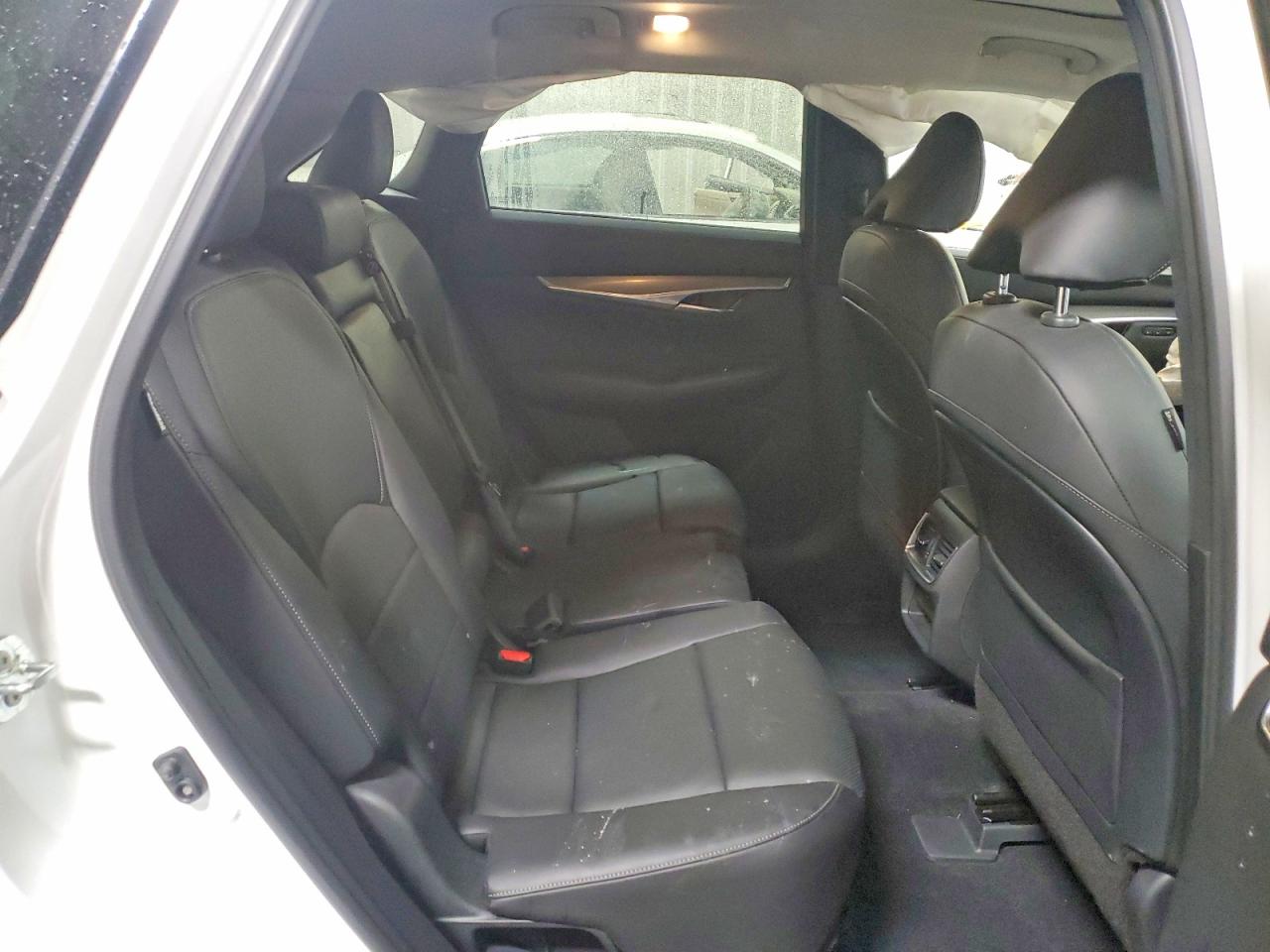 INFINITI Qx Luxe