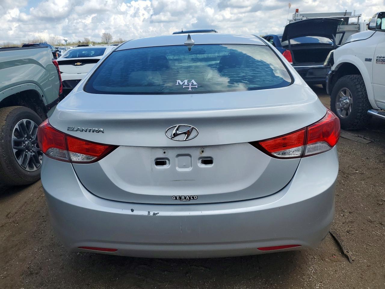 Hyundai ELANTRA Gls