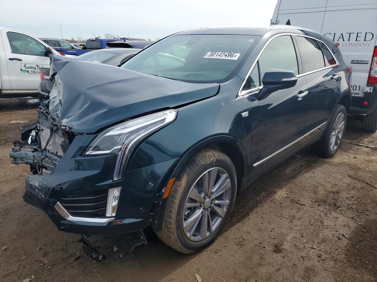Salvage Cadillac XT5 Image