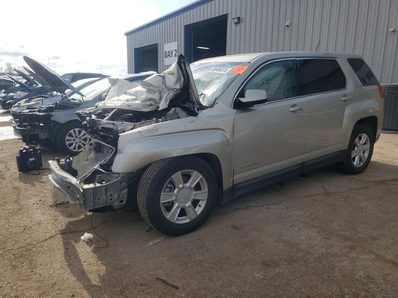 Salvage GMC Terrain Image