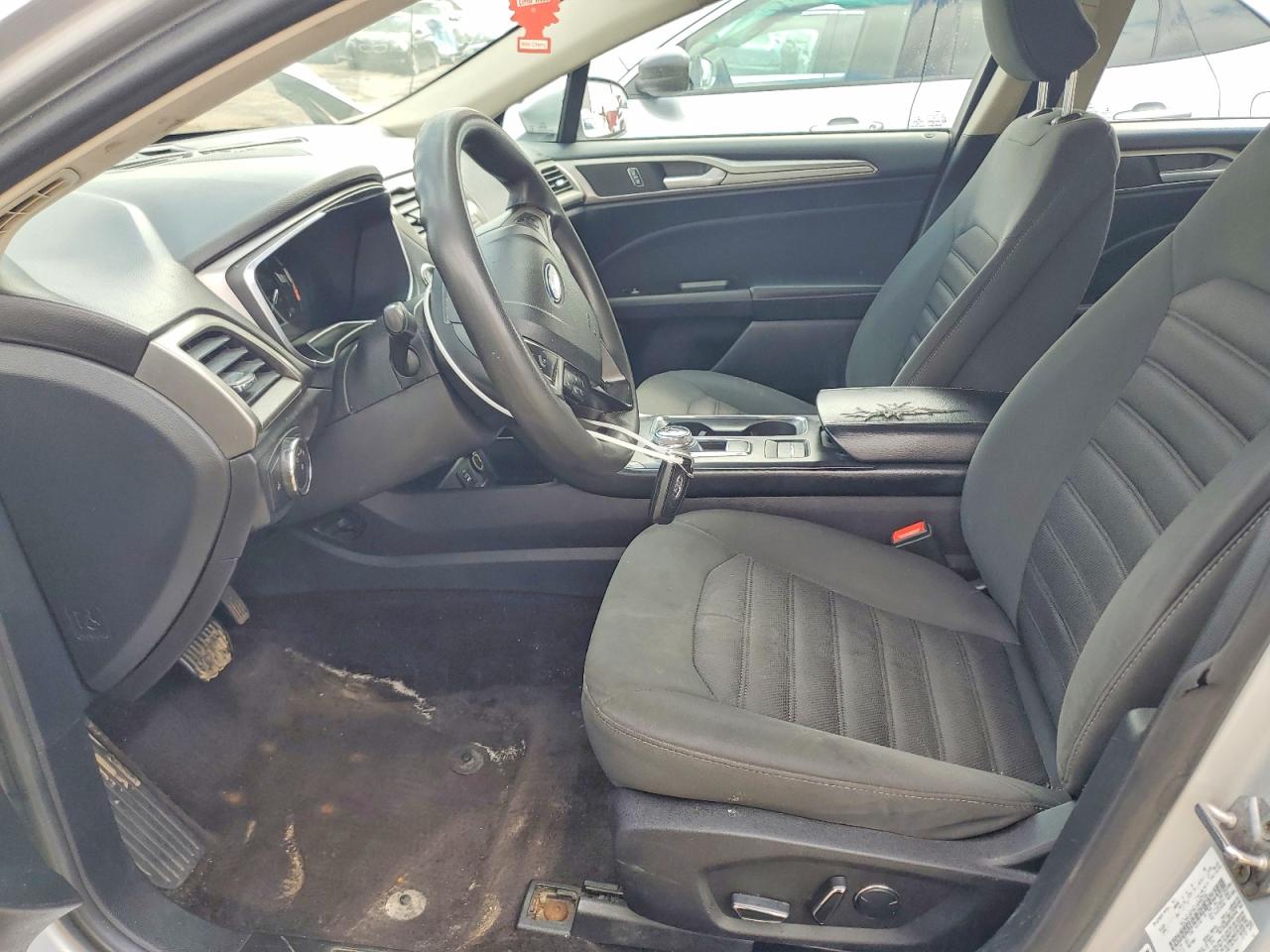 Ford Fusion Se Hybrid