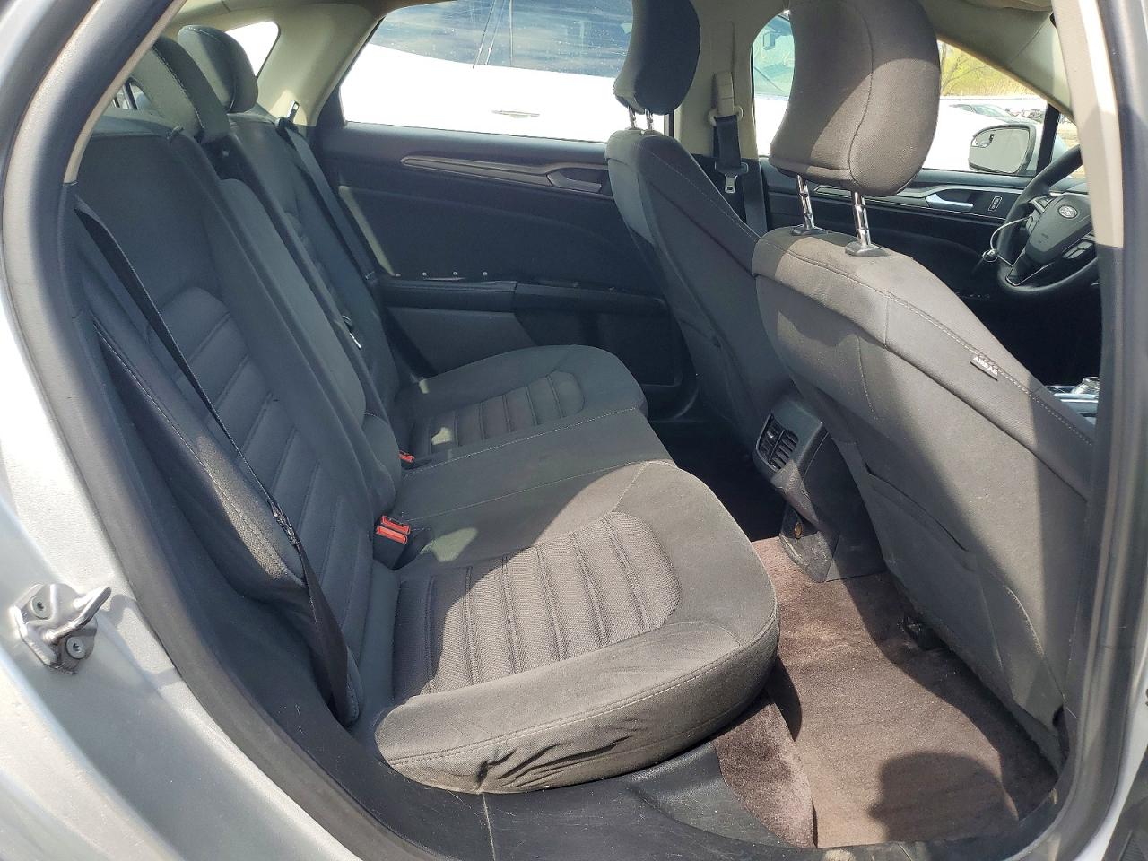 Ford Fusion Se Hybrid