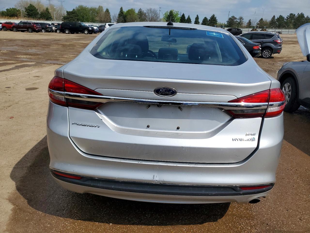 Ford Fusion Se Hybrid