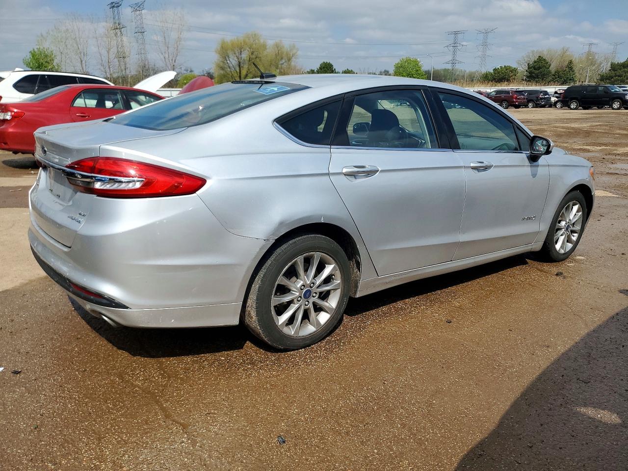 Ford Fusion Se Hybrid