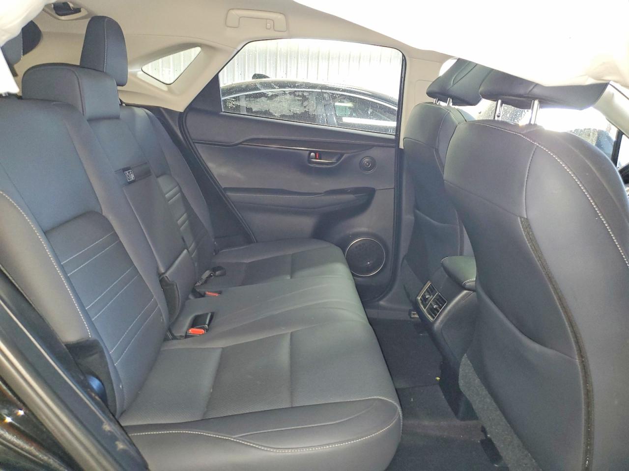 Lexus NX 300