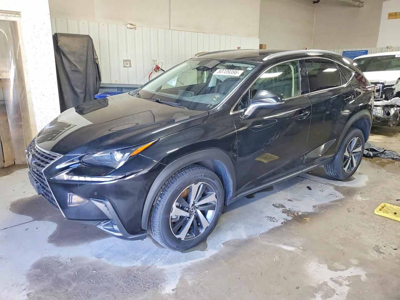 Salvage Lexus NX Image
