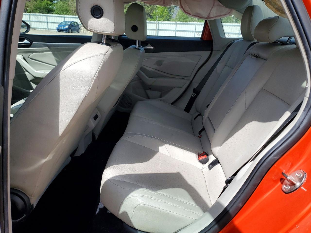 Volkswagen Jetta S