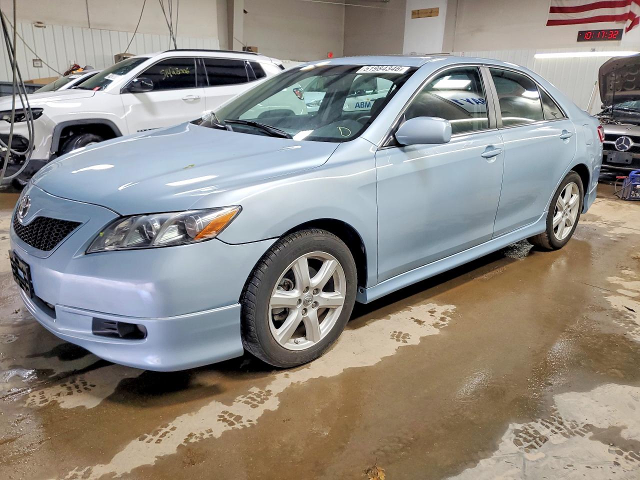 Salvage Toyota Camry Image