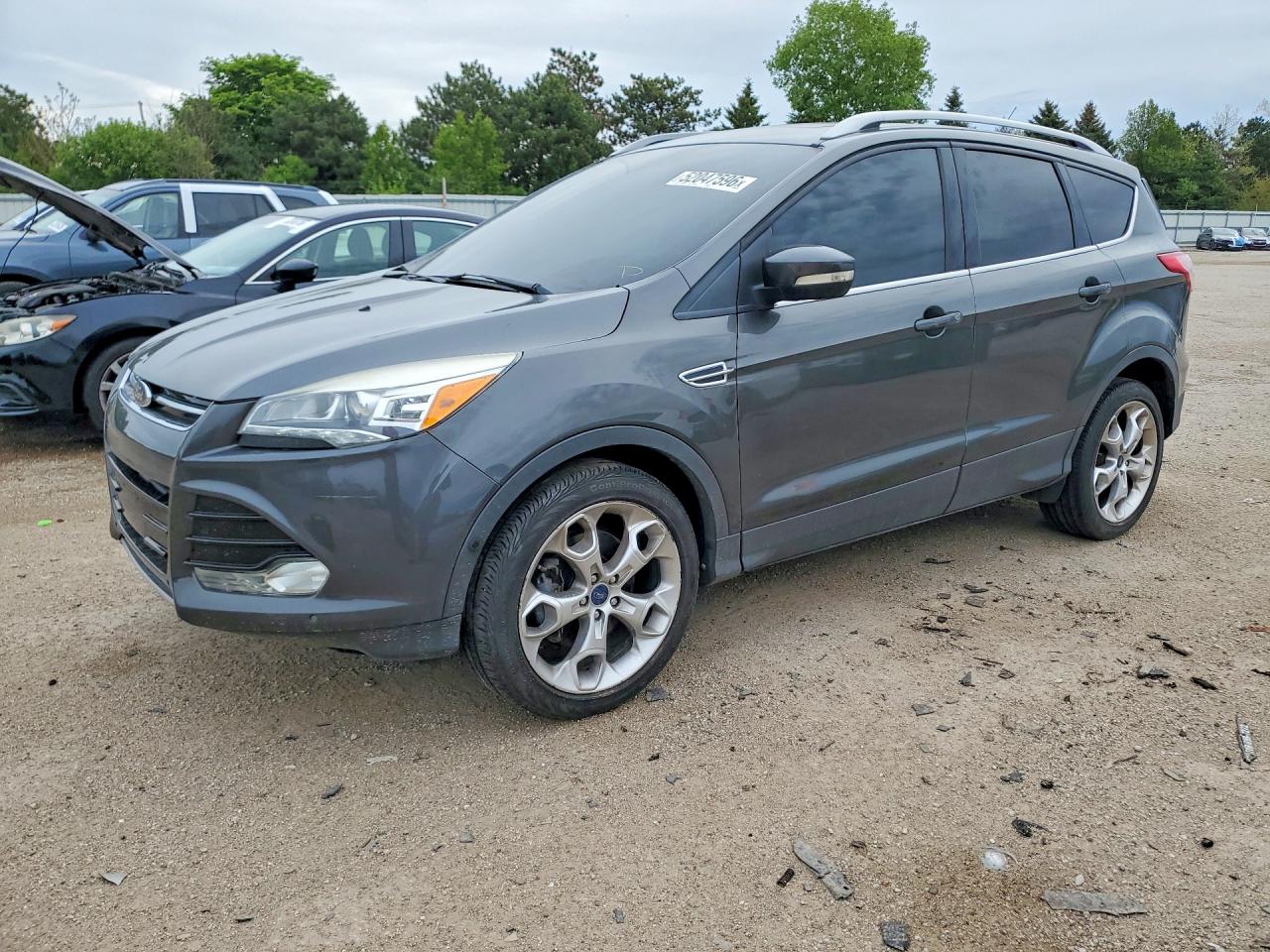 Salvage Ford Escape Image