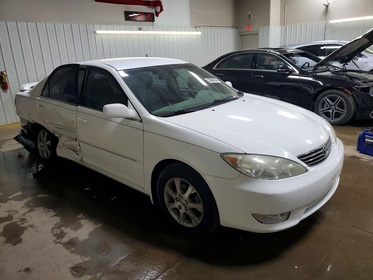 Toyota Camry Xle