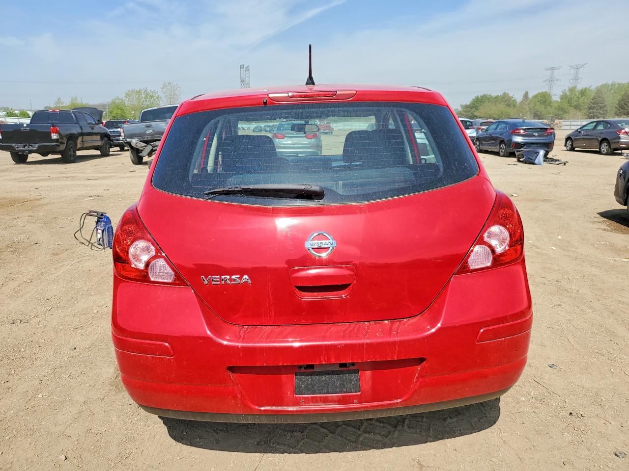 Nissan Versa 1.8 S