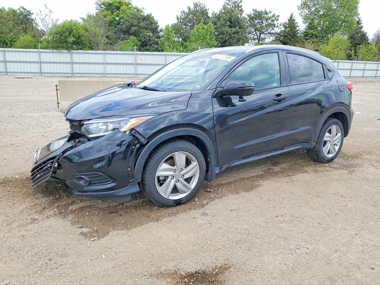 Salvage Honda HR-V Image