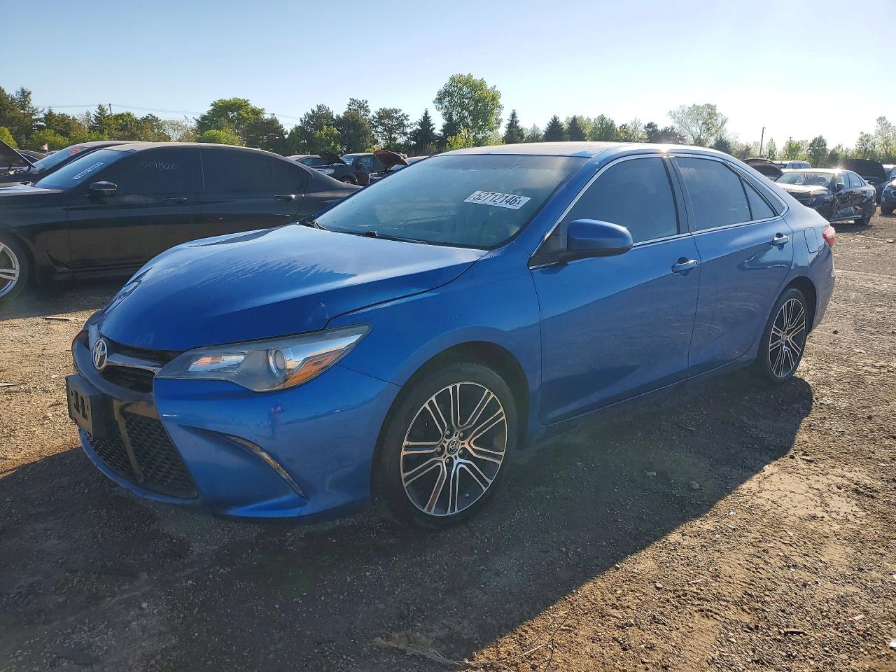Salvage Toyota Camry Image