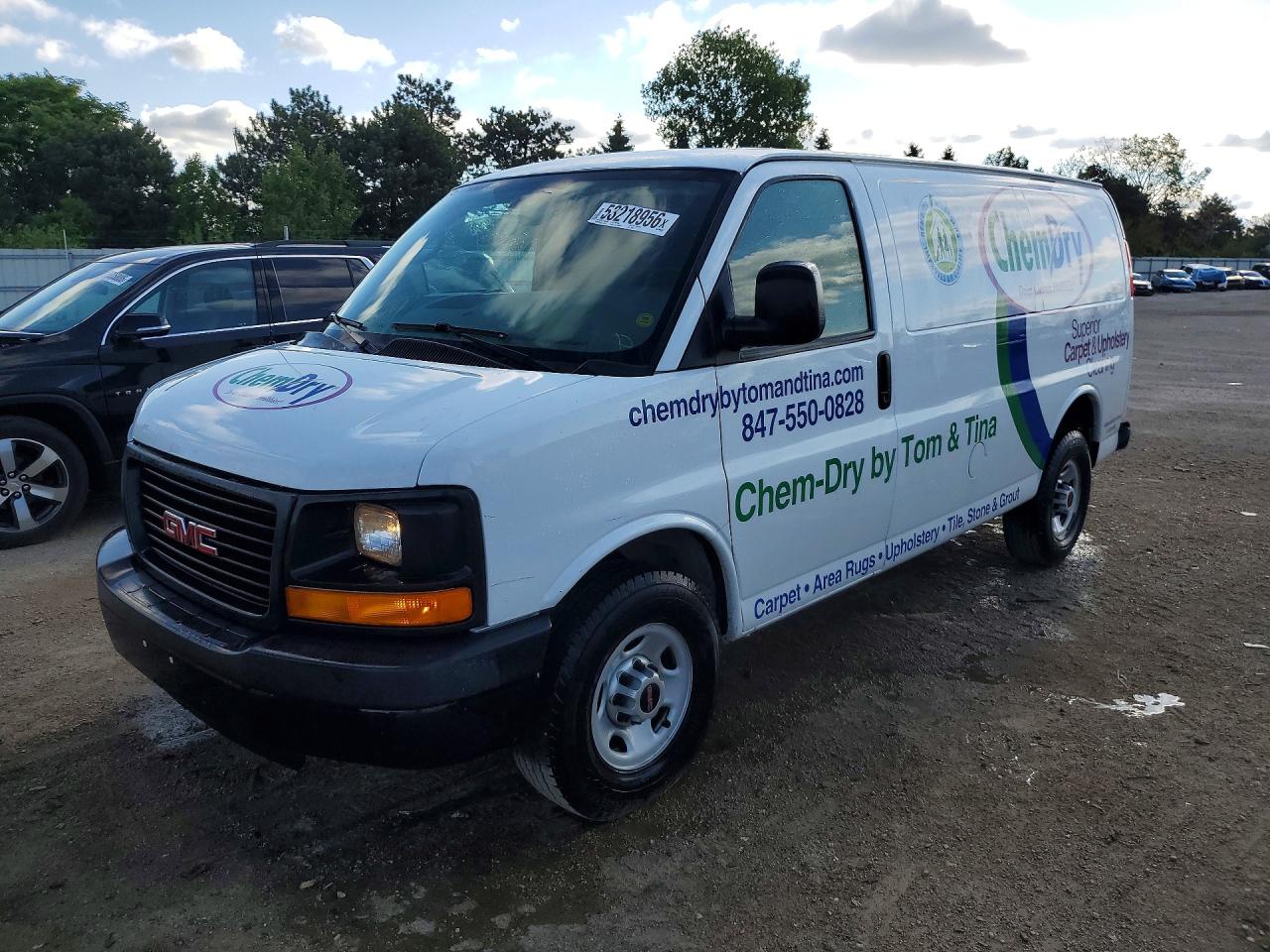 Salvage GMC Savana Image
