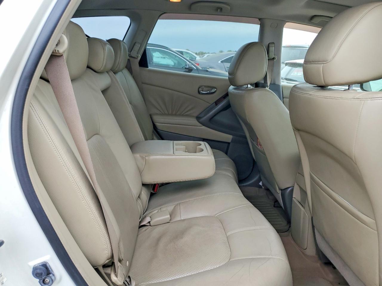 Nissan Murano S