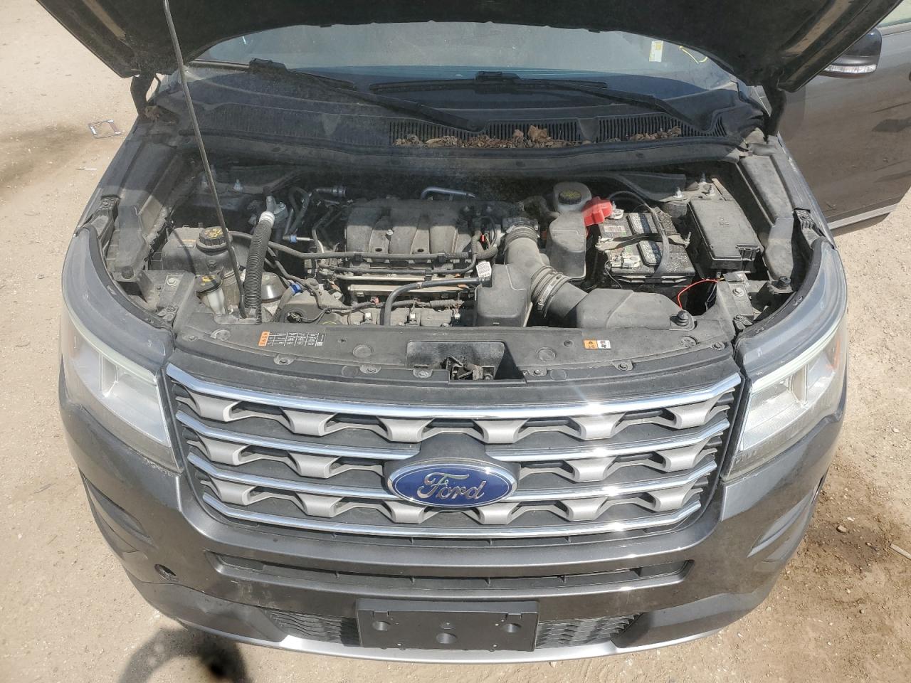 Ford Explorer Xlt