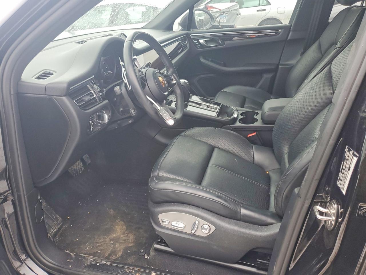 Porsche Macan Base Base