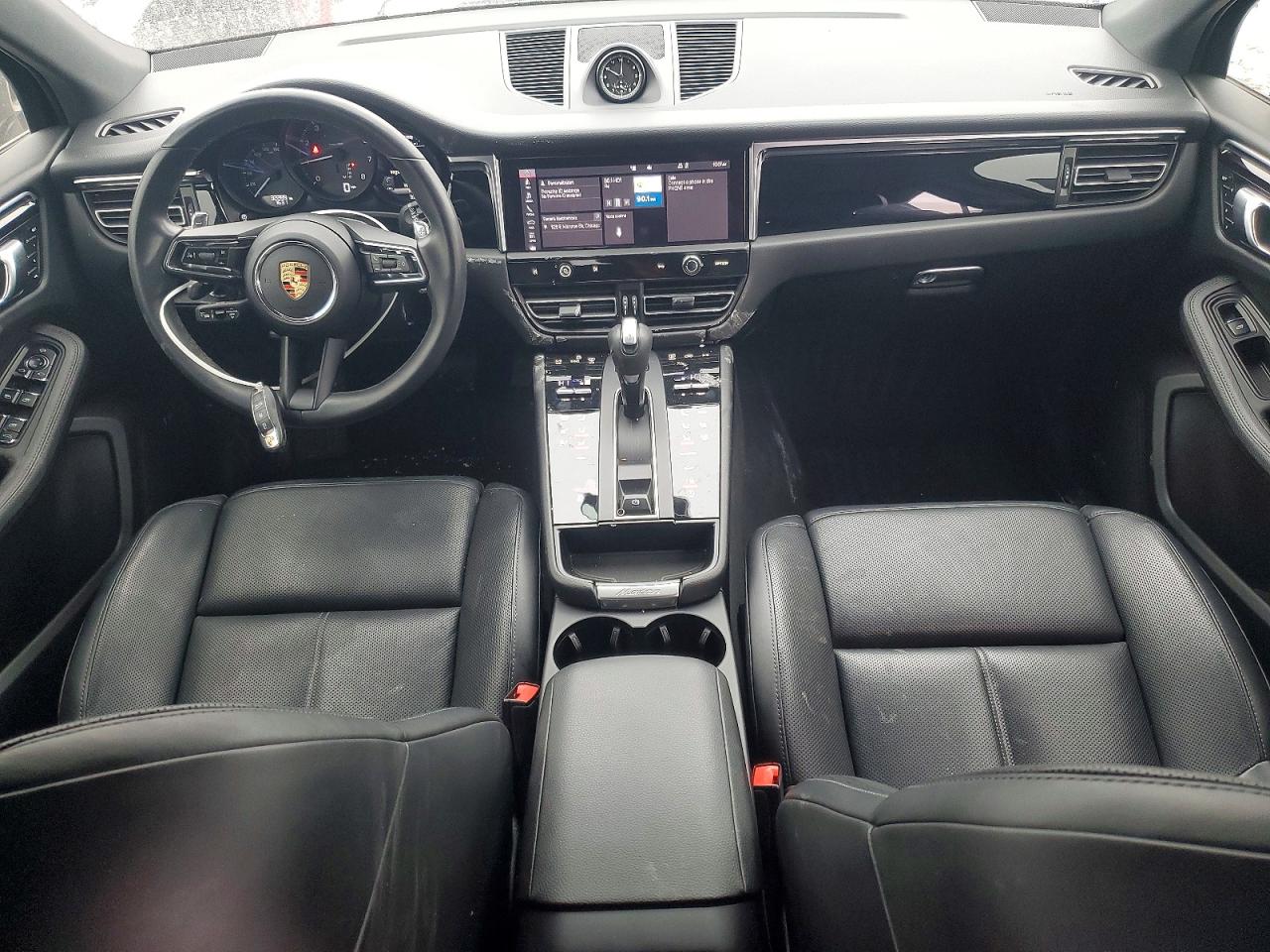 Porsche Macan Base Base