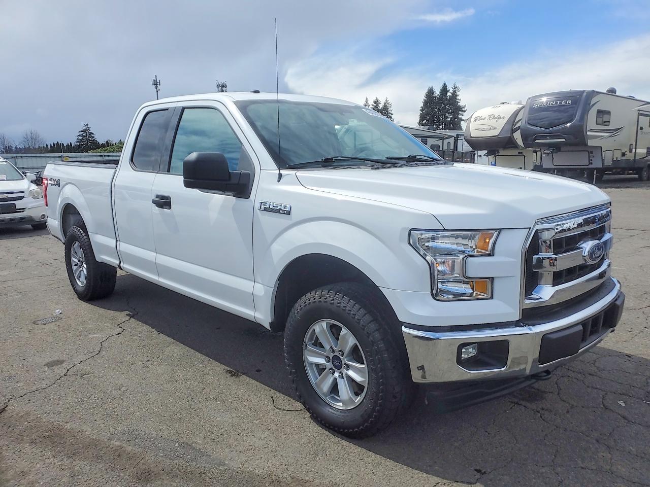 Ford F-150 Super Cab