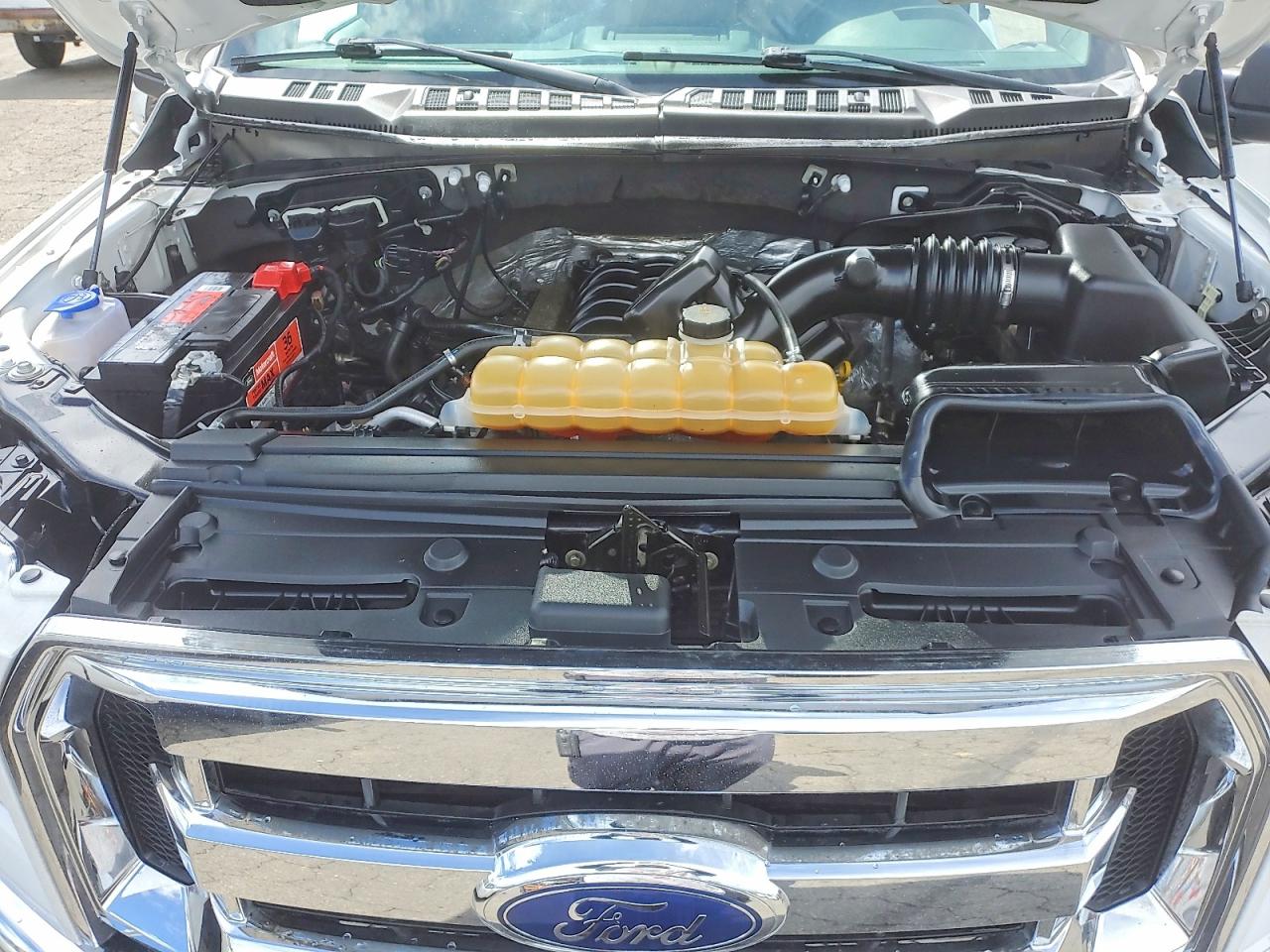 Ford F-150 Super Cab