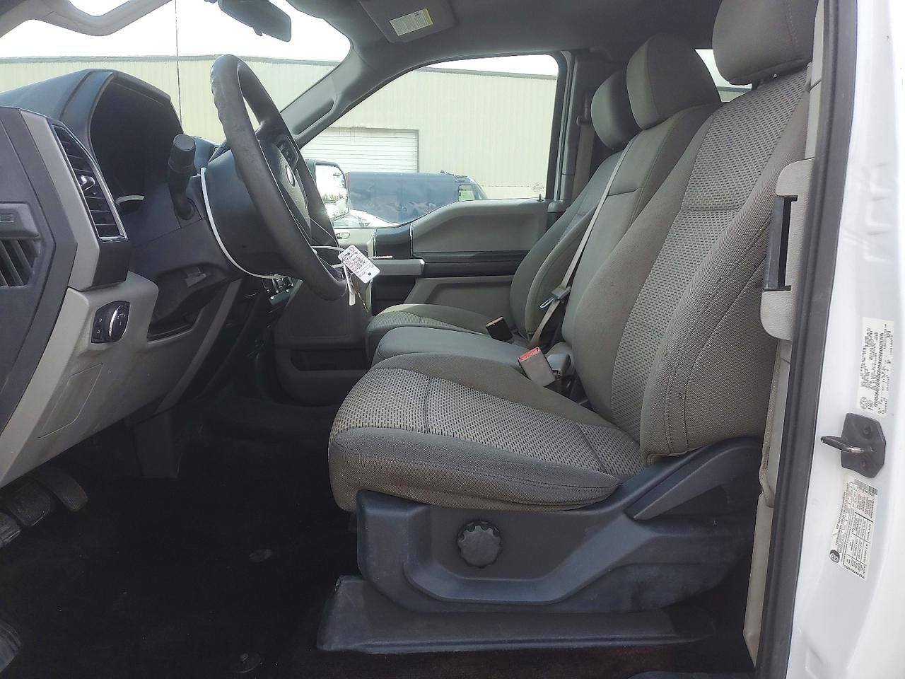 Ford F-150 Super Cab