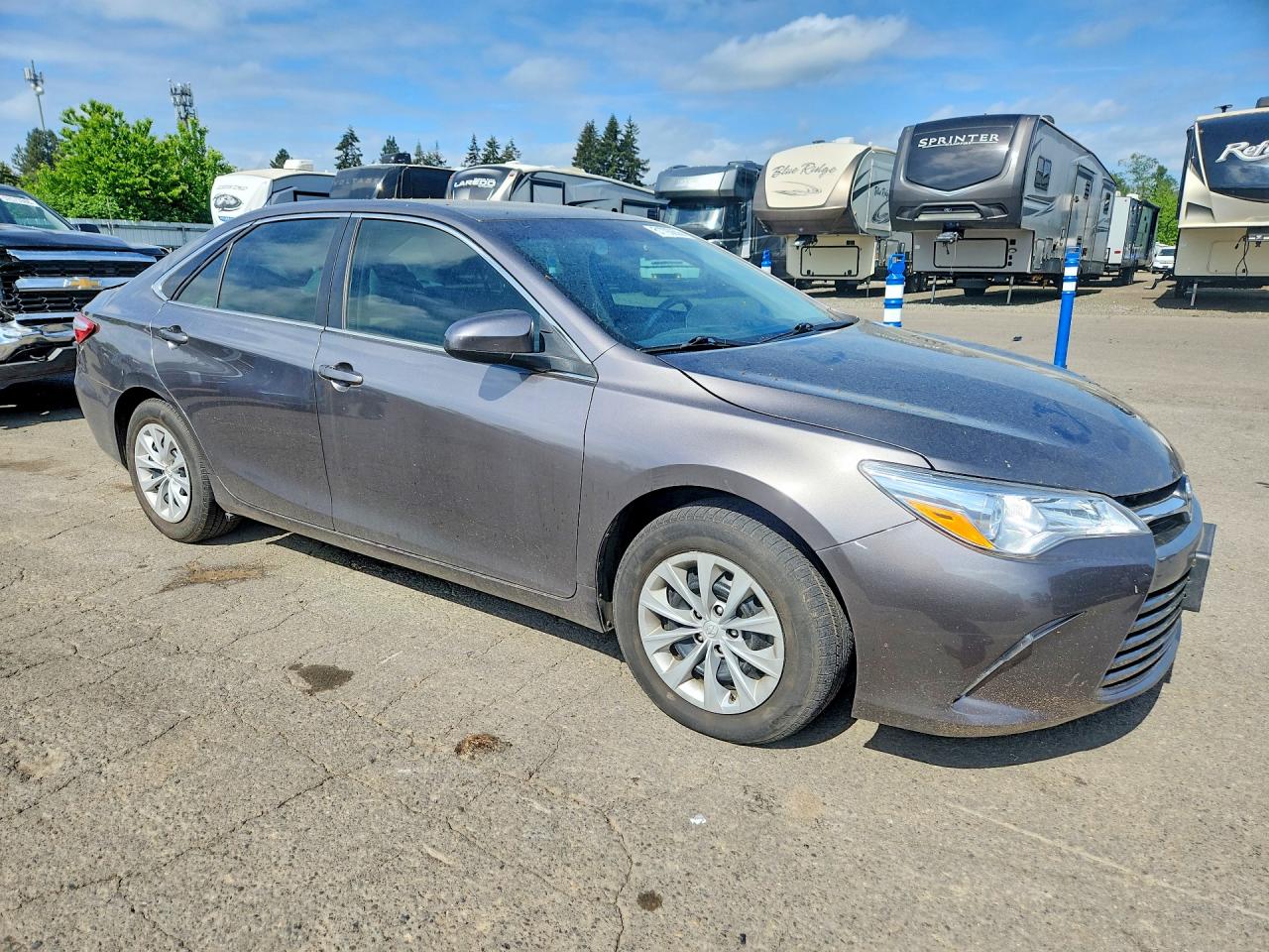 Toyota Camry Le