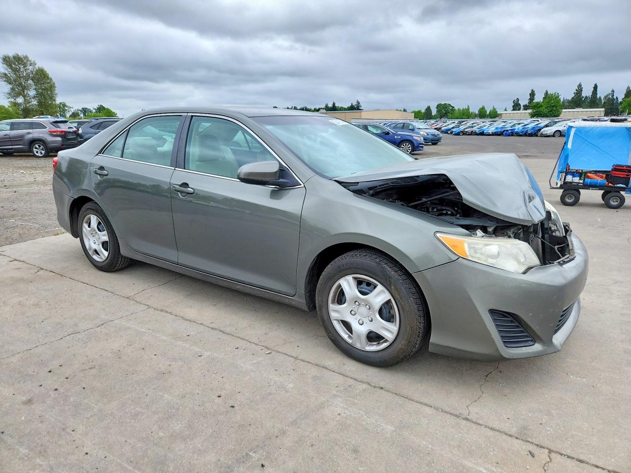 Toyota Camry L