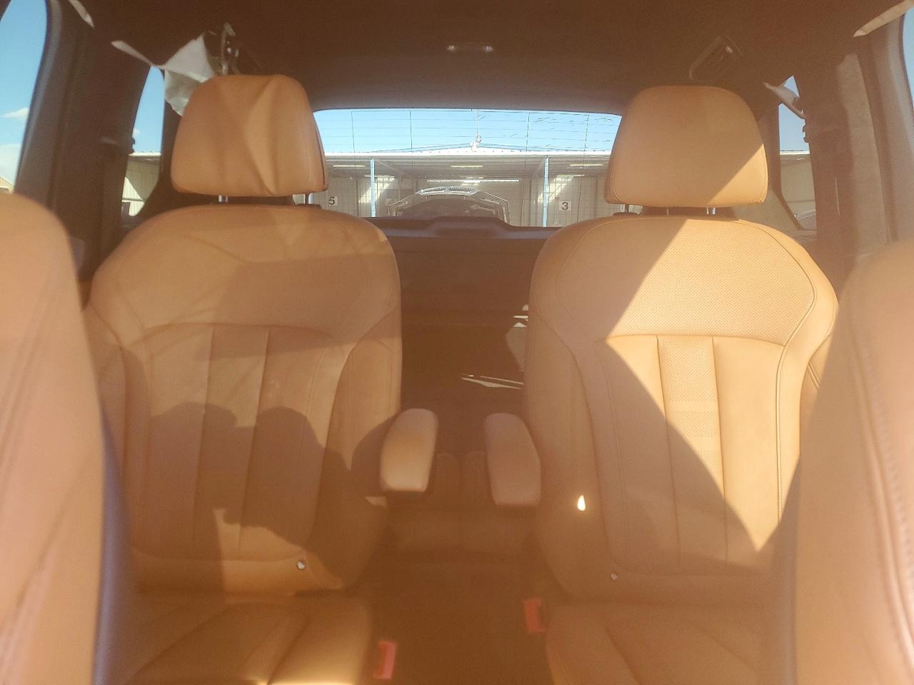 BMW X Series M50i