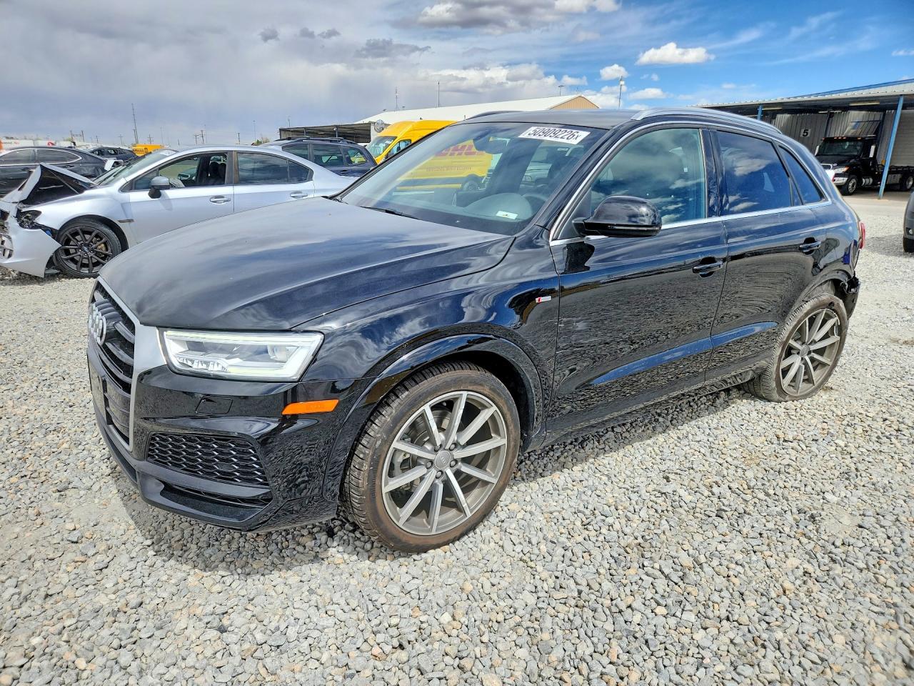 Salvage Audi Q3 Image