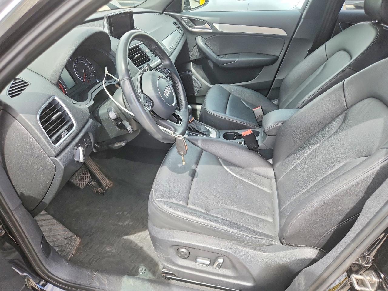 Audi Q3 Premium Plus