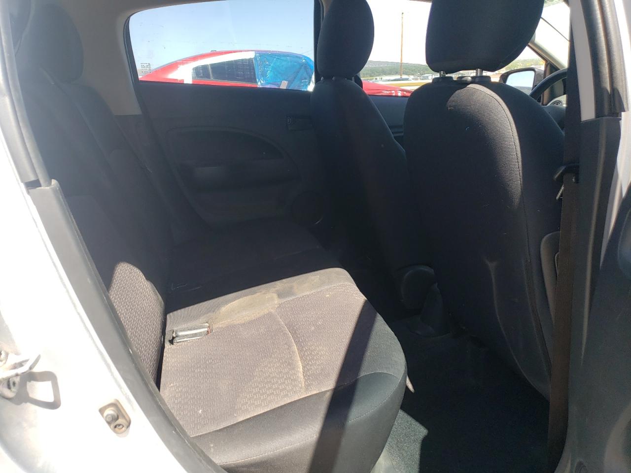 Mitsubishi Mirage Es