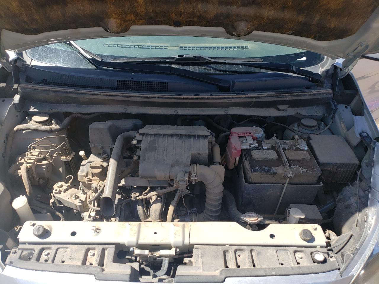 Mitsubishi Mirage Es