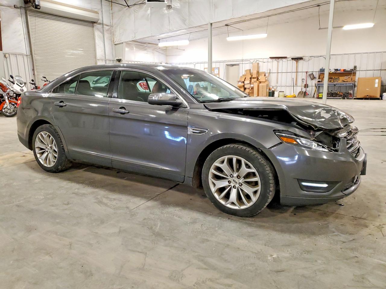 Ford Taurus Limited