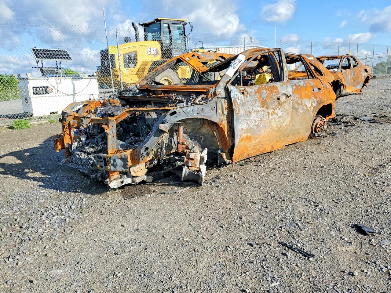 Salvage Toyota RAV4 Image