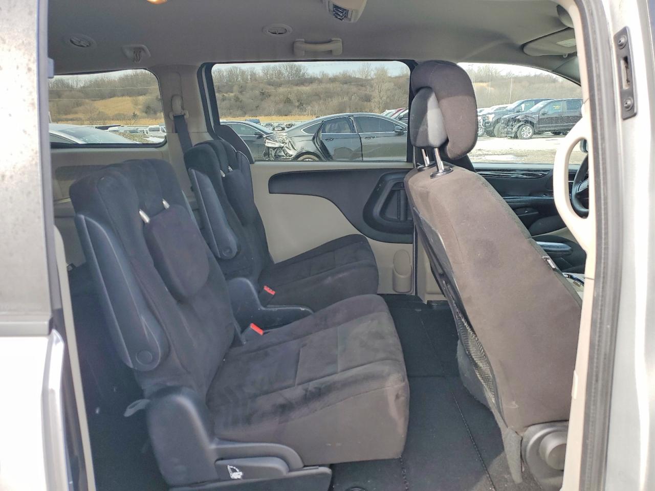 Dodge Caravan Sxt
