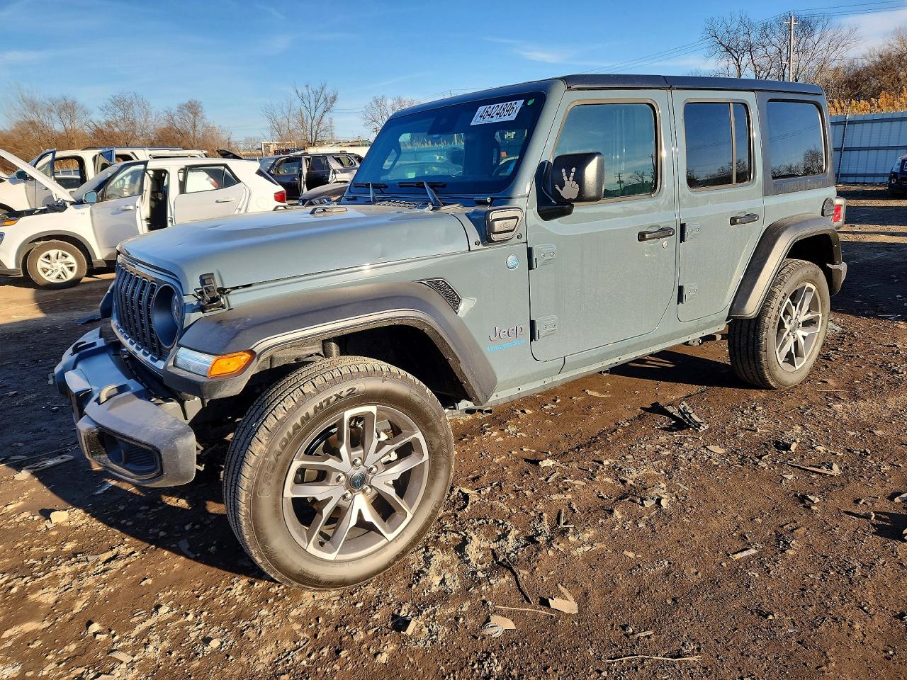 Salvage Jeep Wrangler Image