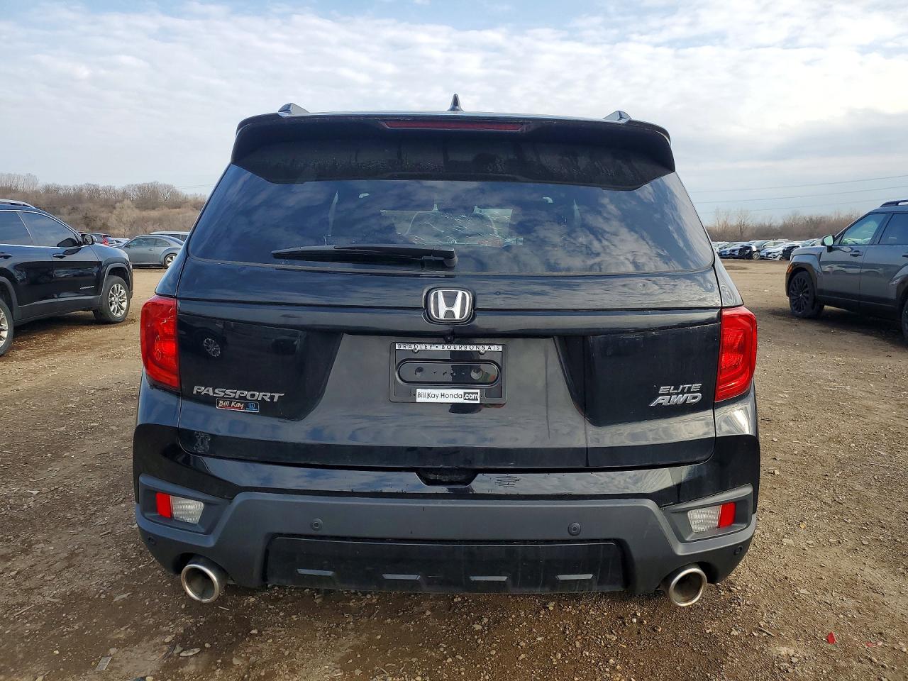 Honda Passport Elite