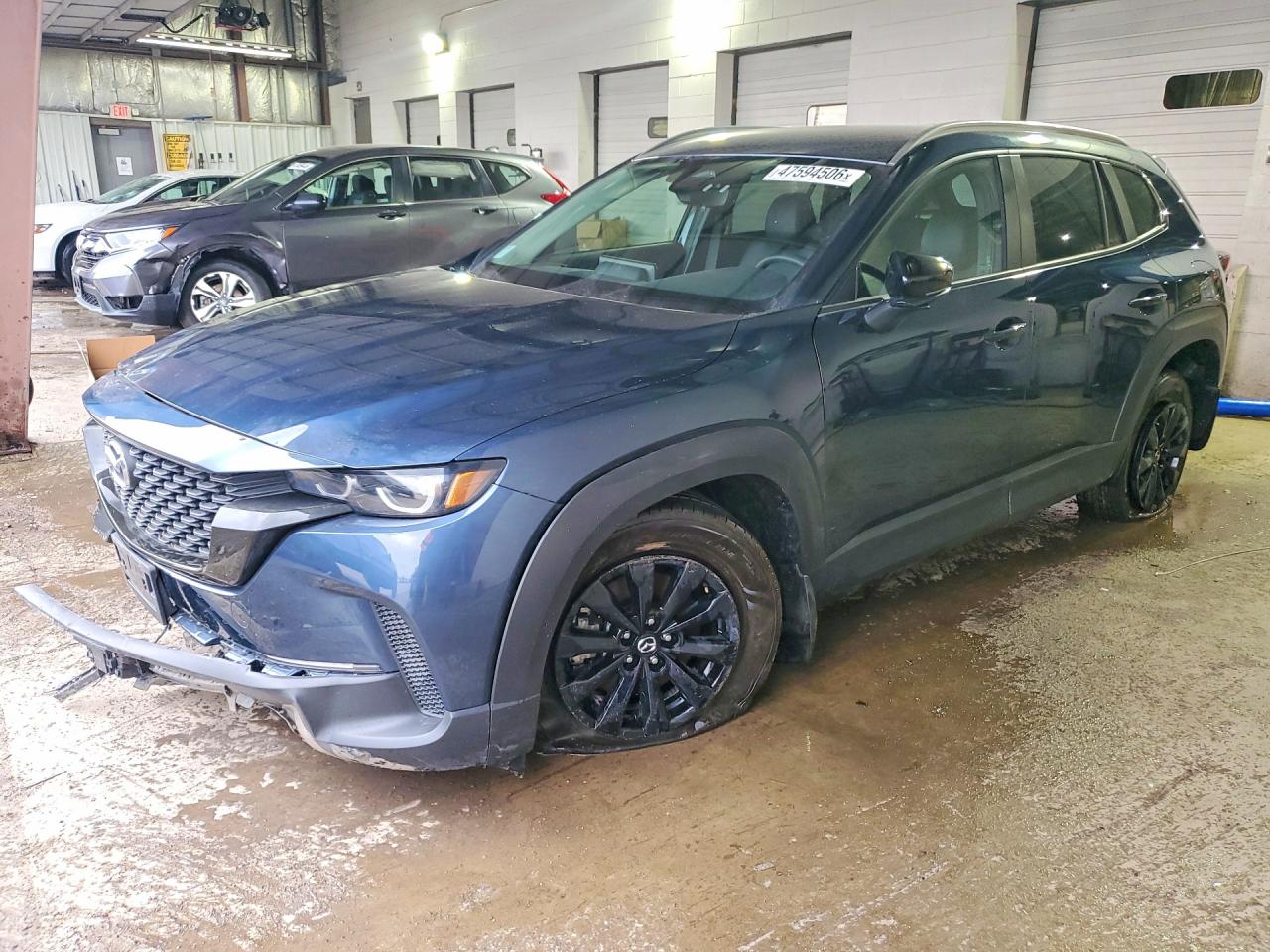 Salvage Mazda Cx Image
