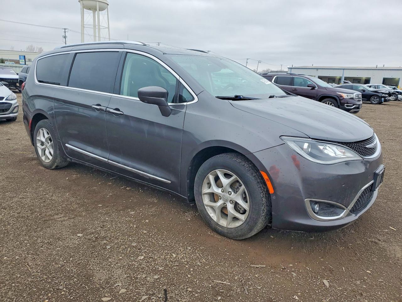 Chrysler Pacifica Touring L Plus