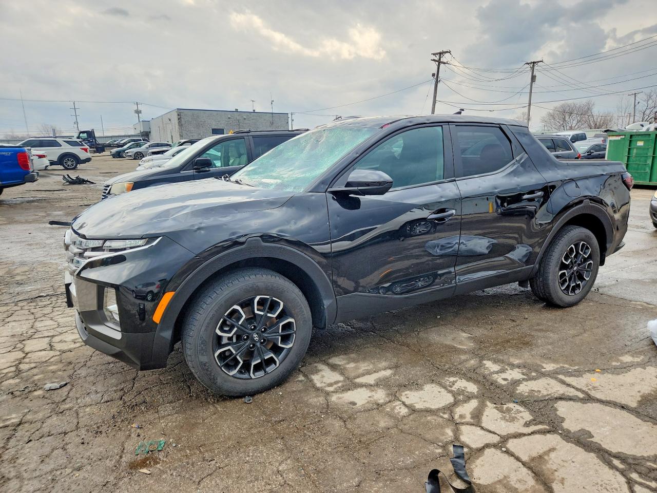 Salvage Hyundai SANTA CRUZ Image