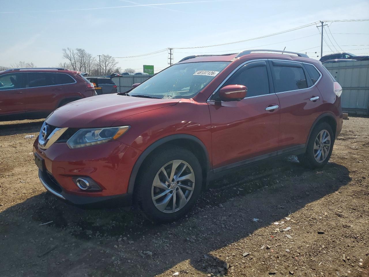 Salvage Nissan Rogue Image