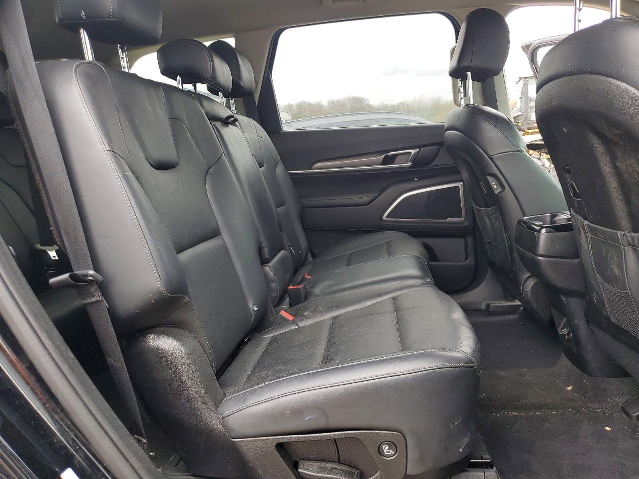 Kia Telluride Lx